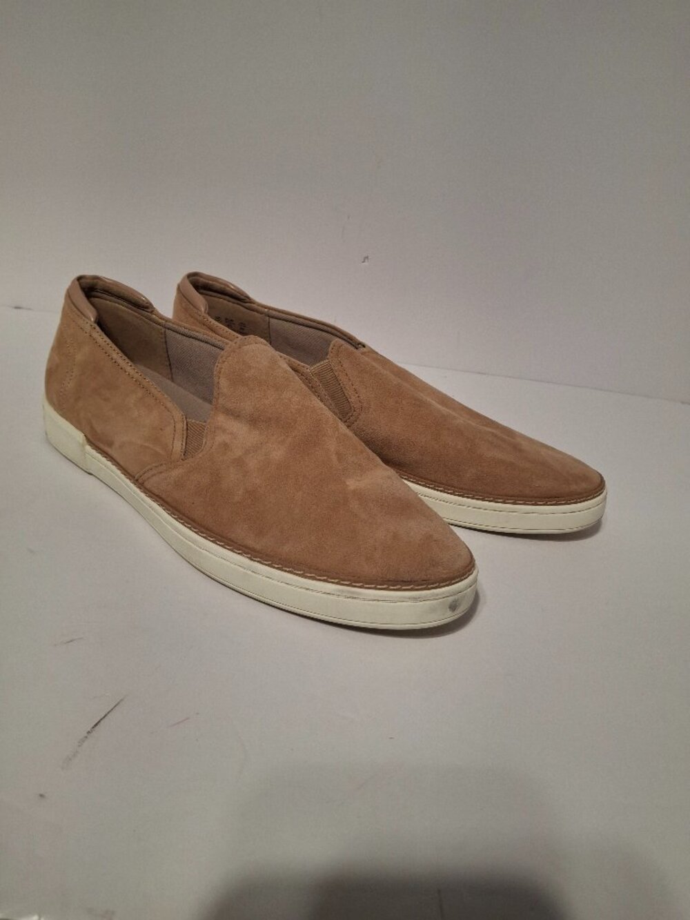 Naturalizer Women's 12M Tan Suede Leather Slip On Sneakers Casual Loafers